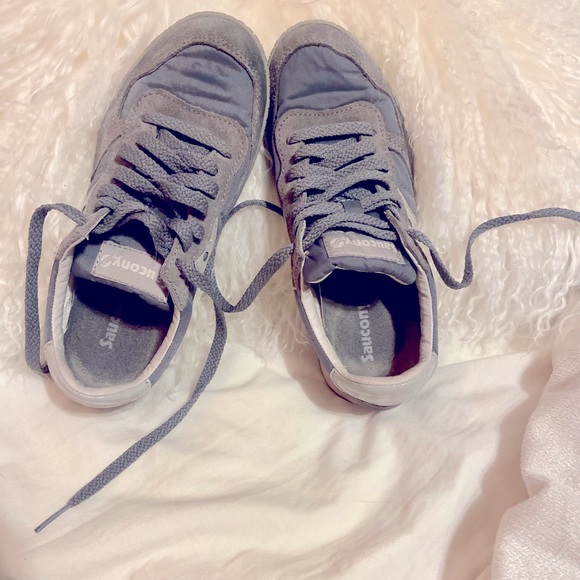 Saucony womens size 5.5 excellent condition - Picture 8 of 8